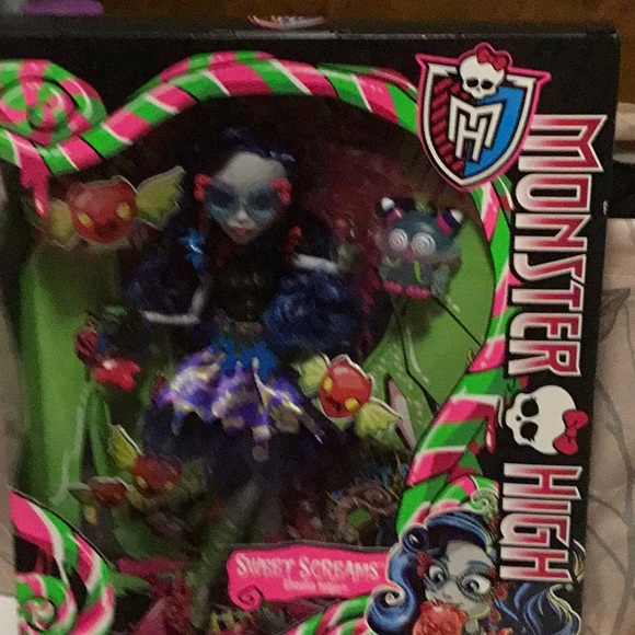 monster high Other - Monster High Sweet Screams Ghoulia Yelps new